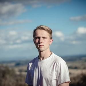 Meet your Posher, Chase